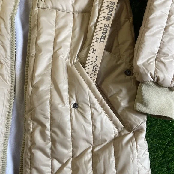 NWT Woman Nike Therma-FIT Tech Pack Long Puffer Jacket Gold Sz S Reg $200